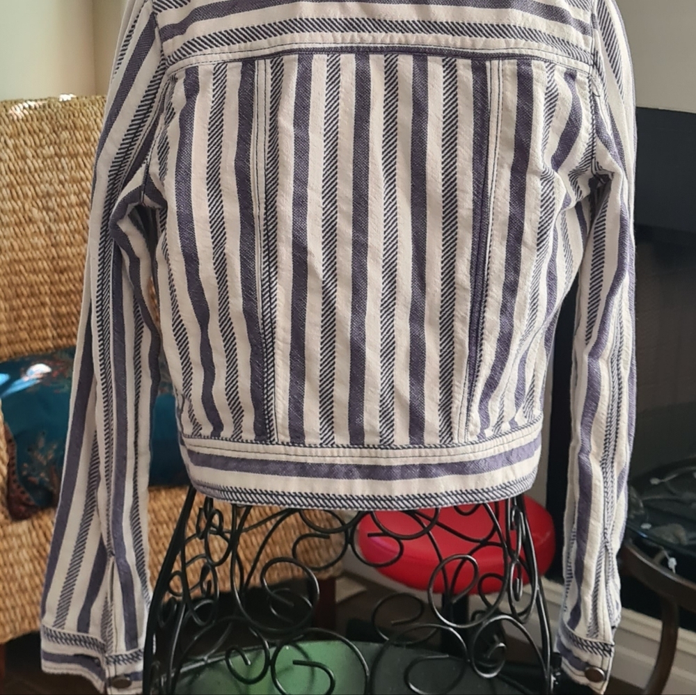 Hinge jacket - Picture 2 of 6